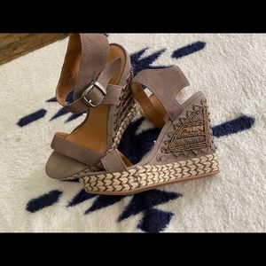 Naughty monkey sequin wedges